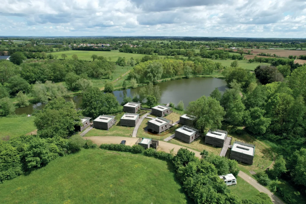 Vue aérienne de la base de loisirs des Adillons