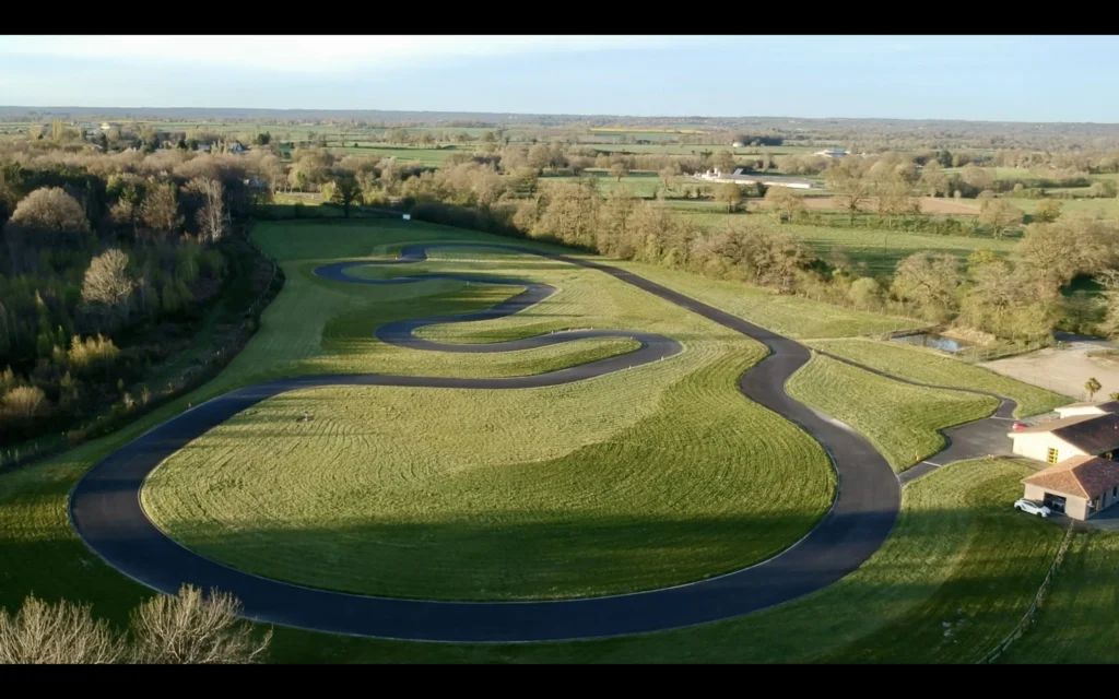 Vue aérienne du karting BocaSpeed à Moncoutant-Sur-Sèvre